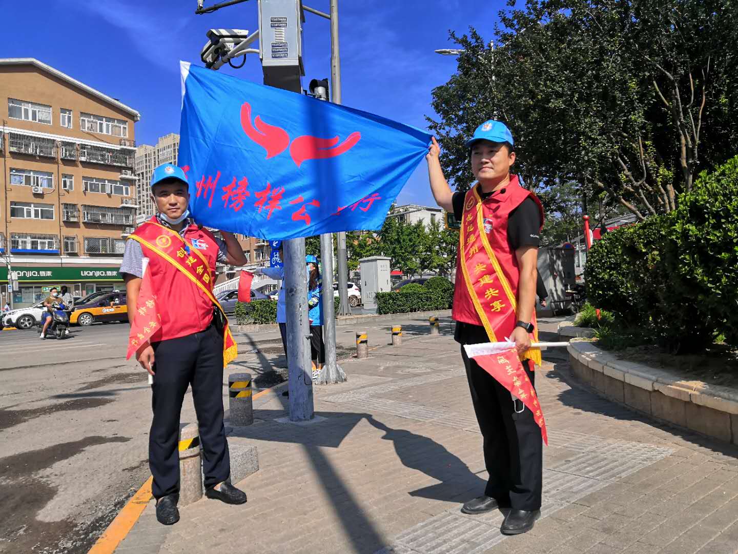 <strong>美女一级啊啊啊操逼叉</strong>